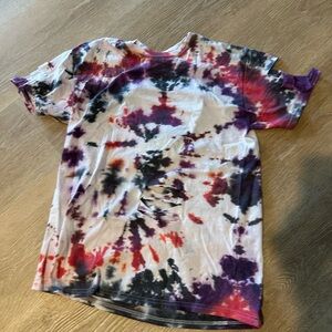 Sojara Tie-Dye T-Shirt with Sequin Lip Appliqué